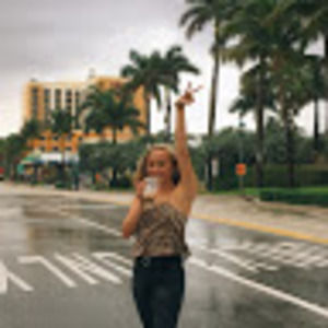 Meet your Posher, Skylar